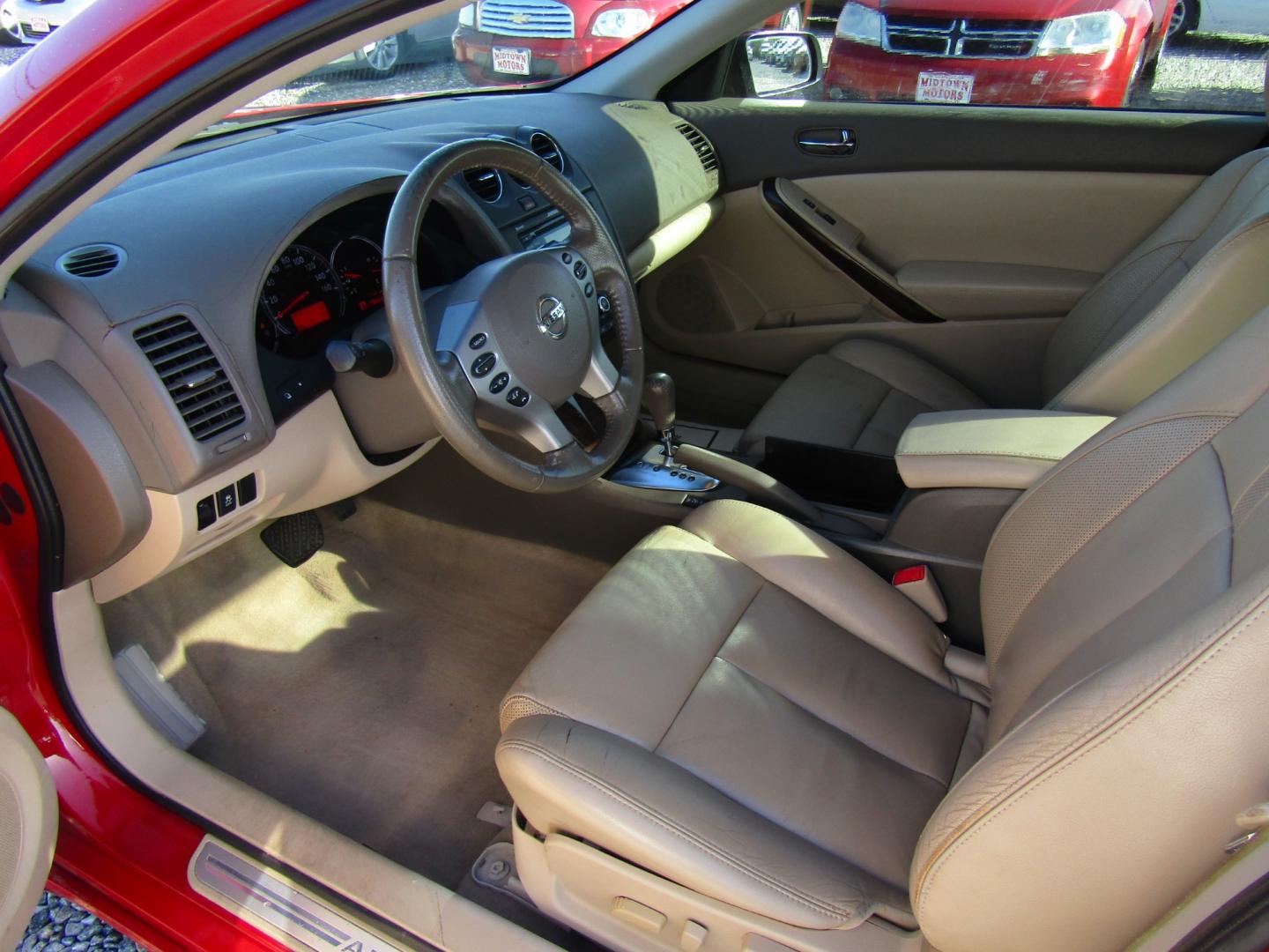 2012 Red /Tan Nissan Altima 2.5 S 6M/T Coupe (1N4AL2EP0CC) with an 2.5L L4 DOHC 16V engine, Automatic transmission, located at 15016 S Hwy 231, Midland City, AL, 36350, (334) 983-3001, 31.306210, -85.495277 - Photo#3